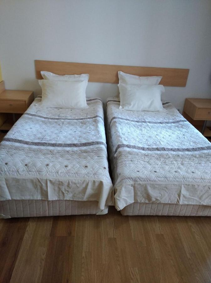 Apart Hotel Flora Residence - Clover Building Flat 09 보로베츠 외부 사진